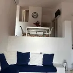 Mamia Pool Villa *
