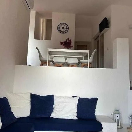 Mamia Pool וילה *