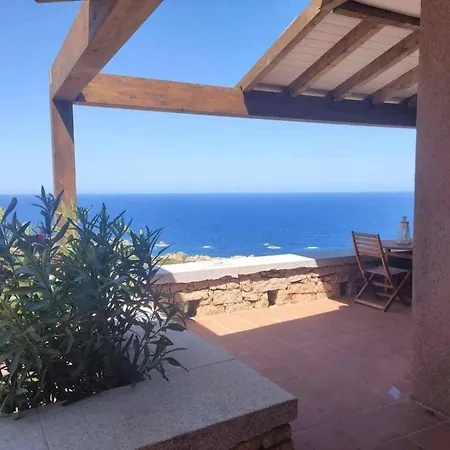 Mamia Pool Villa